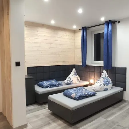 Quarto em Acomodações Particulares Goscinne Tyrol