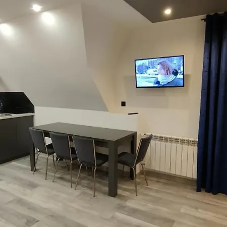 Quarto em Acomodações Particulares Goscinne Tyrol *