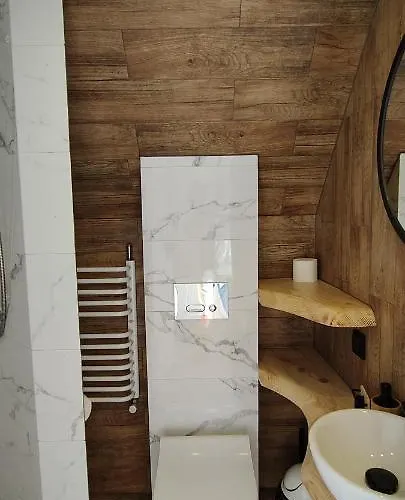 בית אירוח Goscinne Tyrol *