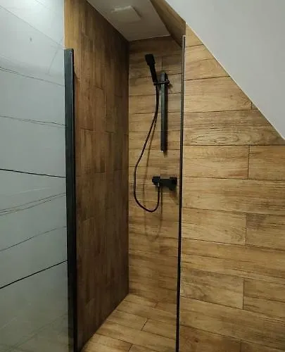 Goscinne Tyrol בית אירוח זאבוייה