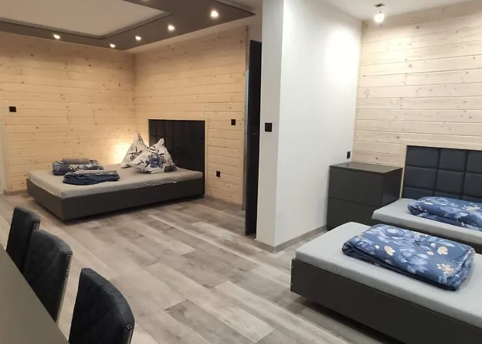 民宿 Goscinne Tyrol *